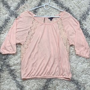 American eagle light pink quarter sleeve